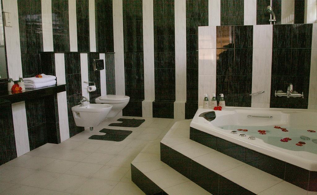 Mowbrey House Hotel Kandy Room photo