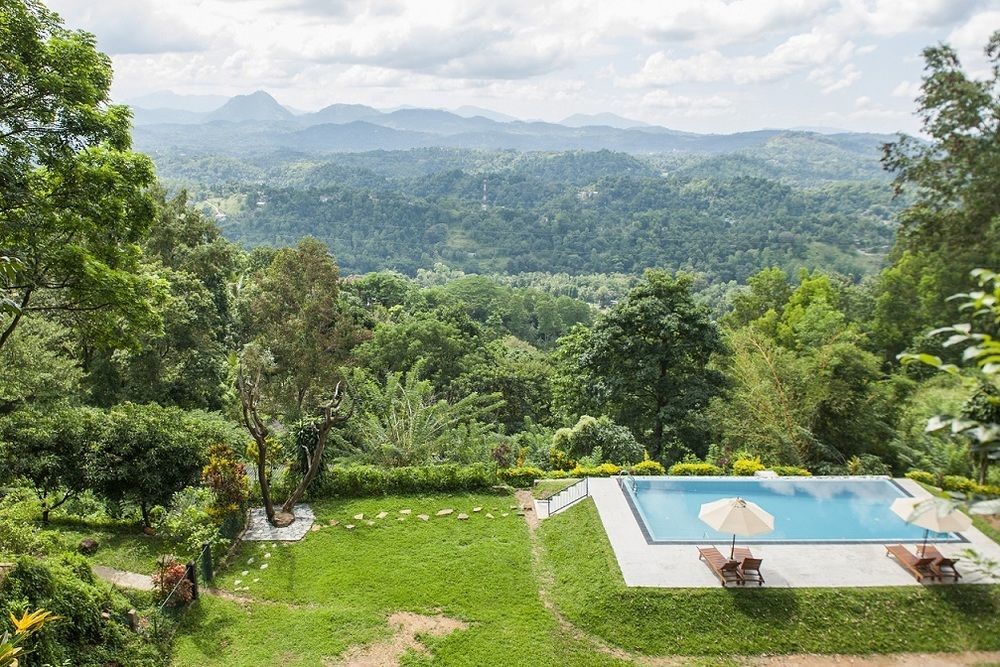 Mowbrey House Hotel Kandy Exterior photo